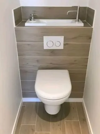 Pose de carrelage mural et sol WC – Artisan carreleur Canet-en-Roussillon